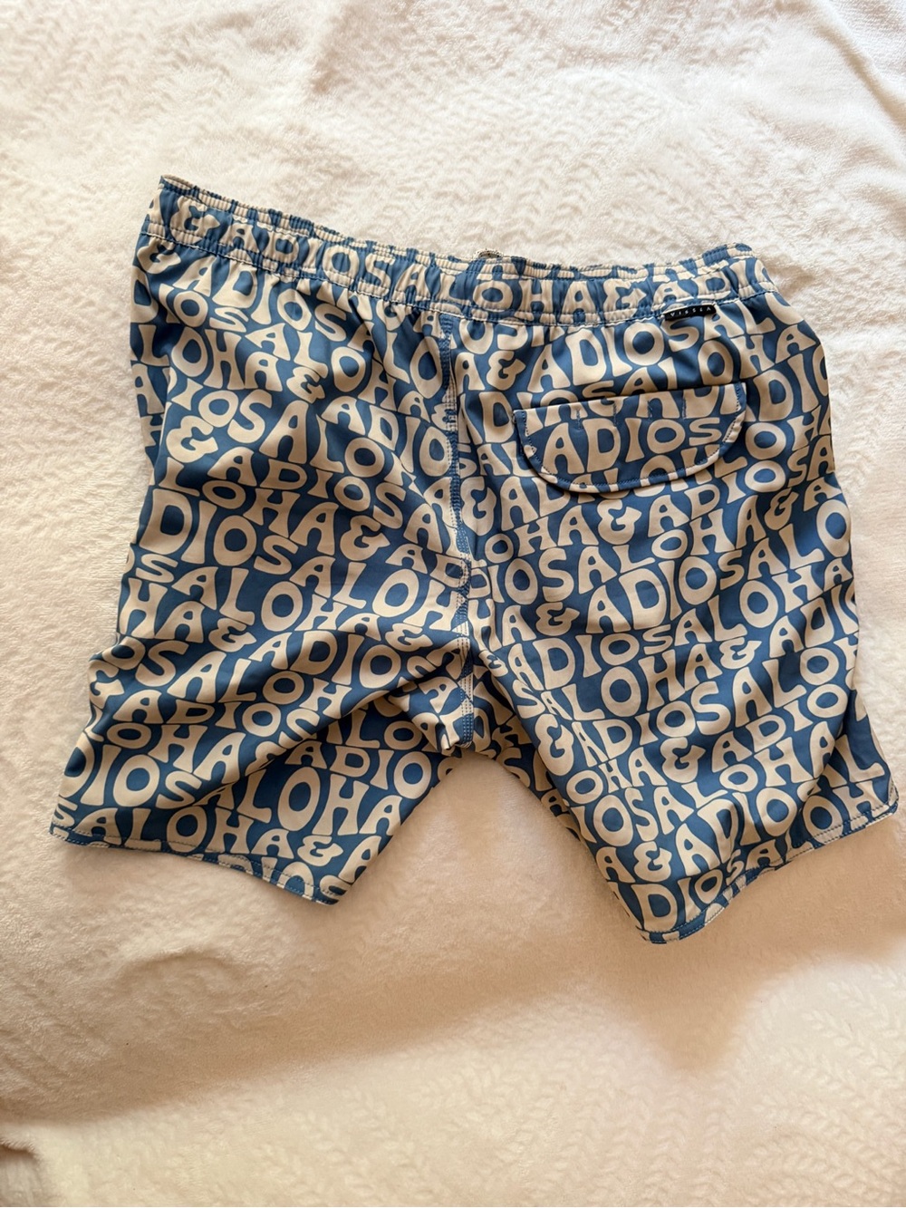 VISSLA Blue and White Logo Patch Surf Shirt | Medium - Picture 5 of 6